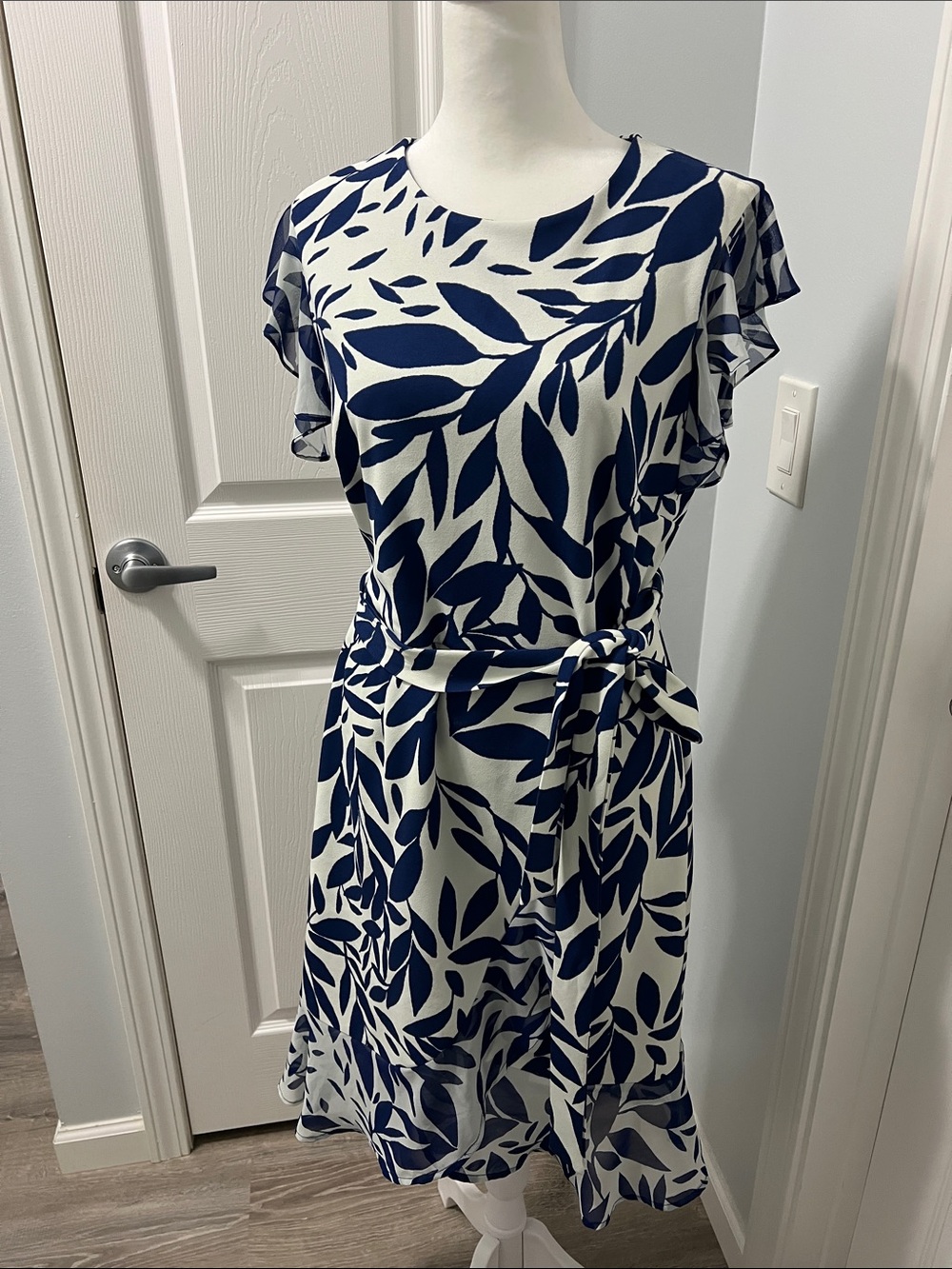 Shelby & Palmer Navy and White Leaf-Print Midi Dress